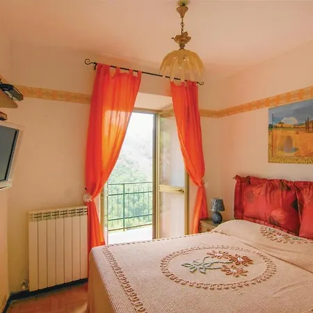 Amazing In Montefegatesi With Wifi * Tereglio